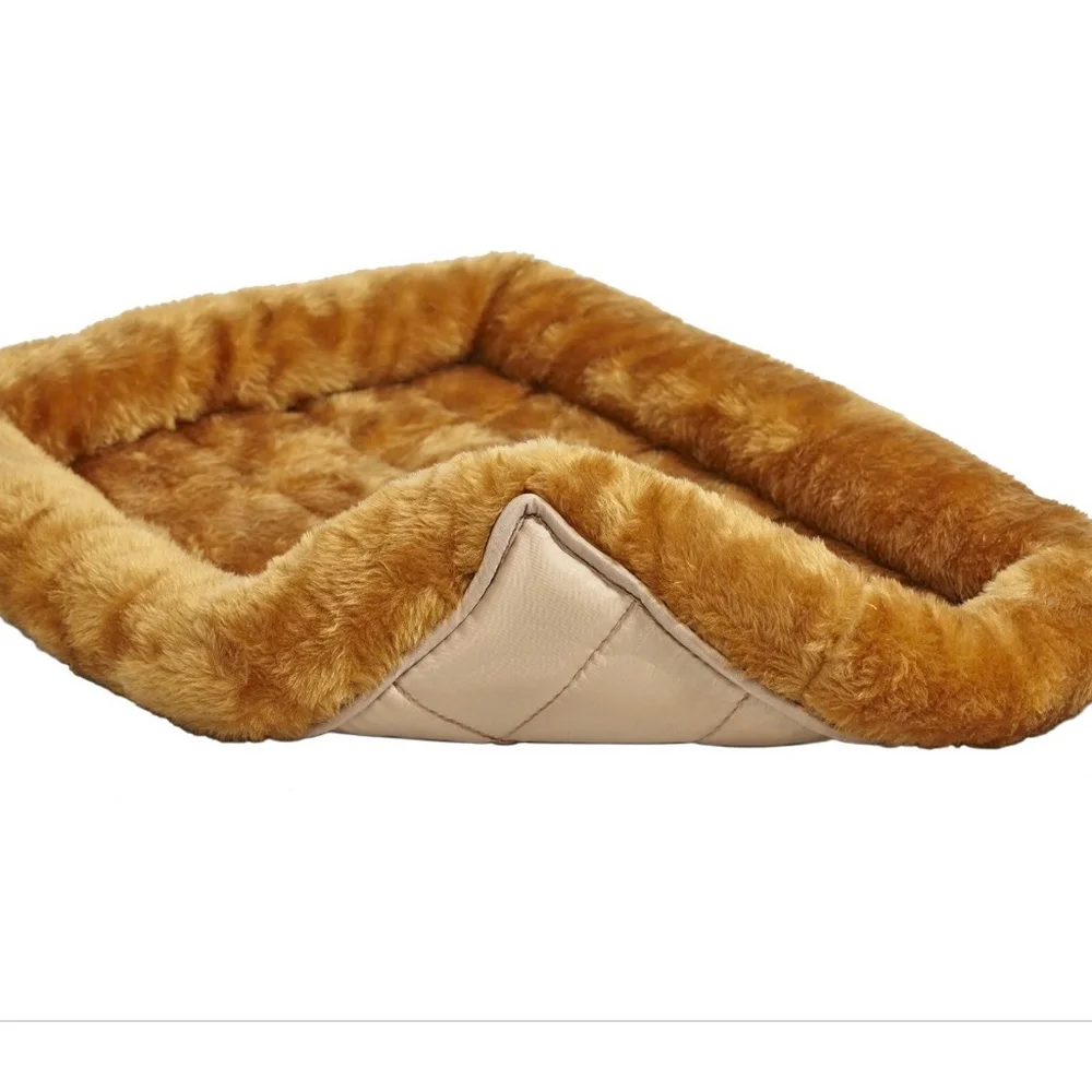 NEW Quiet Time Dog Bedding & Blanket One Size Brown Beige